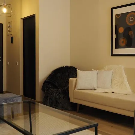 Seasons Sunrise - Nature & View Apartmán Brašov